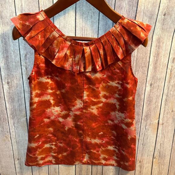 Banana Republic Women's Red Silk Ruffle Top size medium EUC - Picture 3 of 8